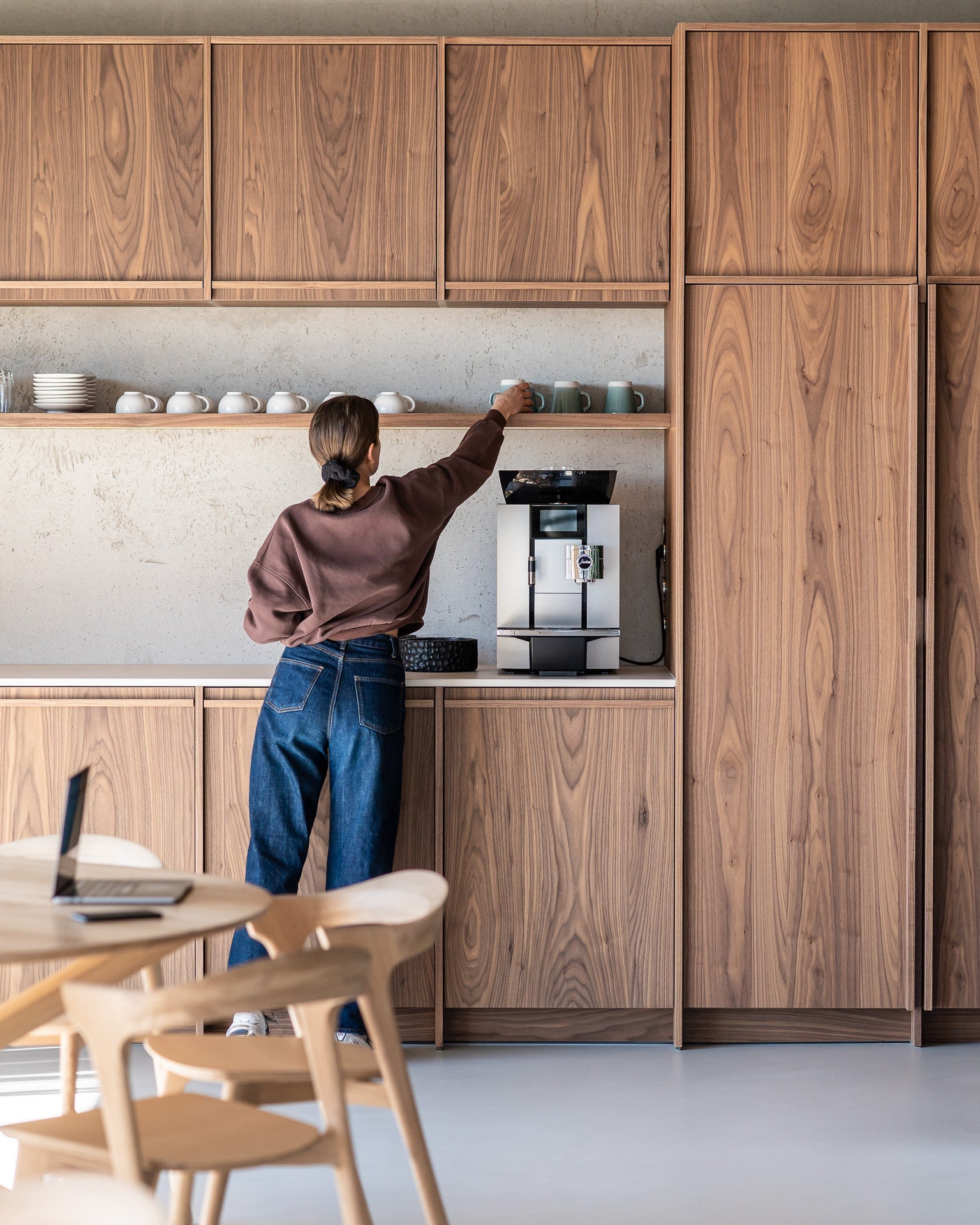 Mikado dining table - oak - round White Cliff Studio Dining Table