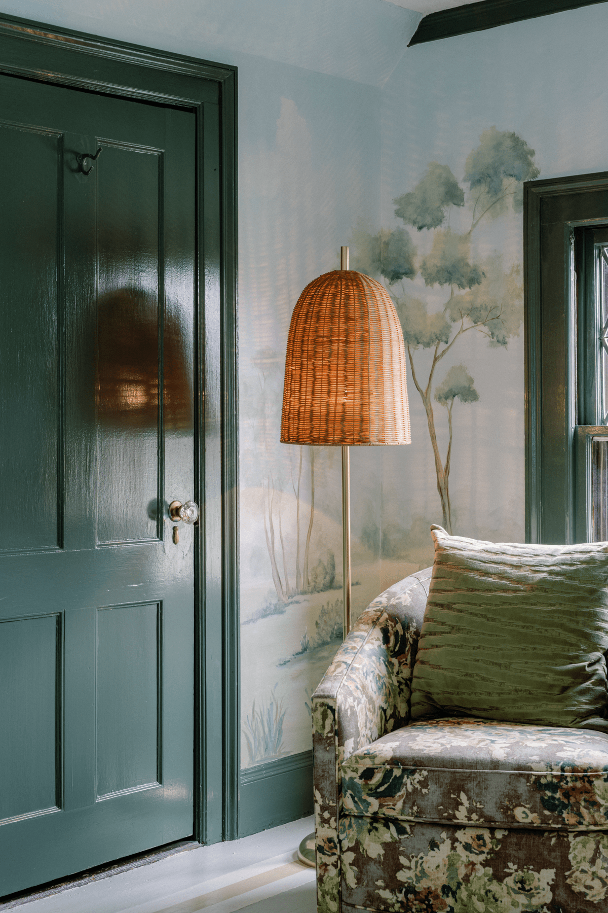 Mitzi | Beatrice Floor Lamp - AGED BRASS White Cliff Studio Floor Lamps