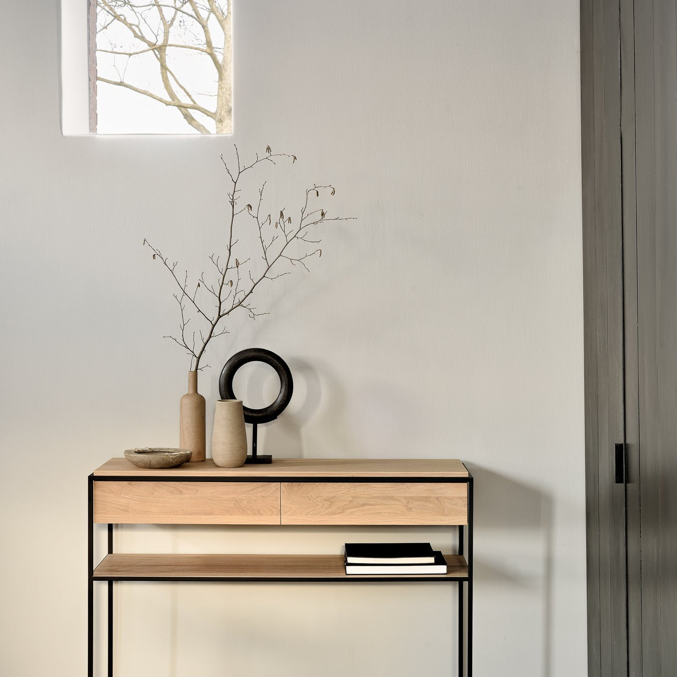 Monolit console - oak - 2 drawers White Cliff Studio Console Table