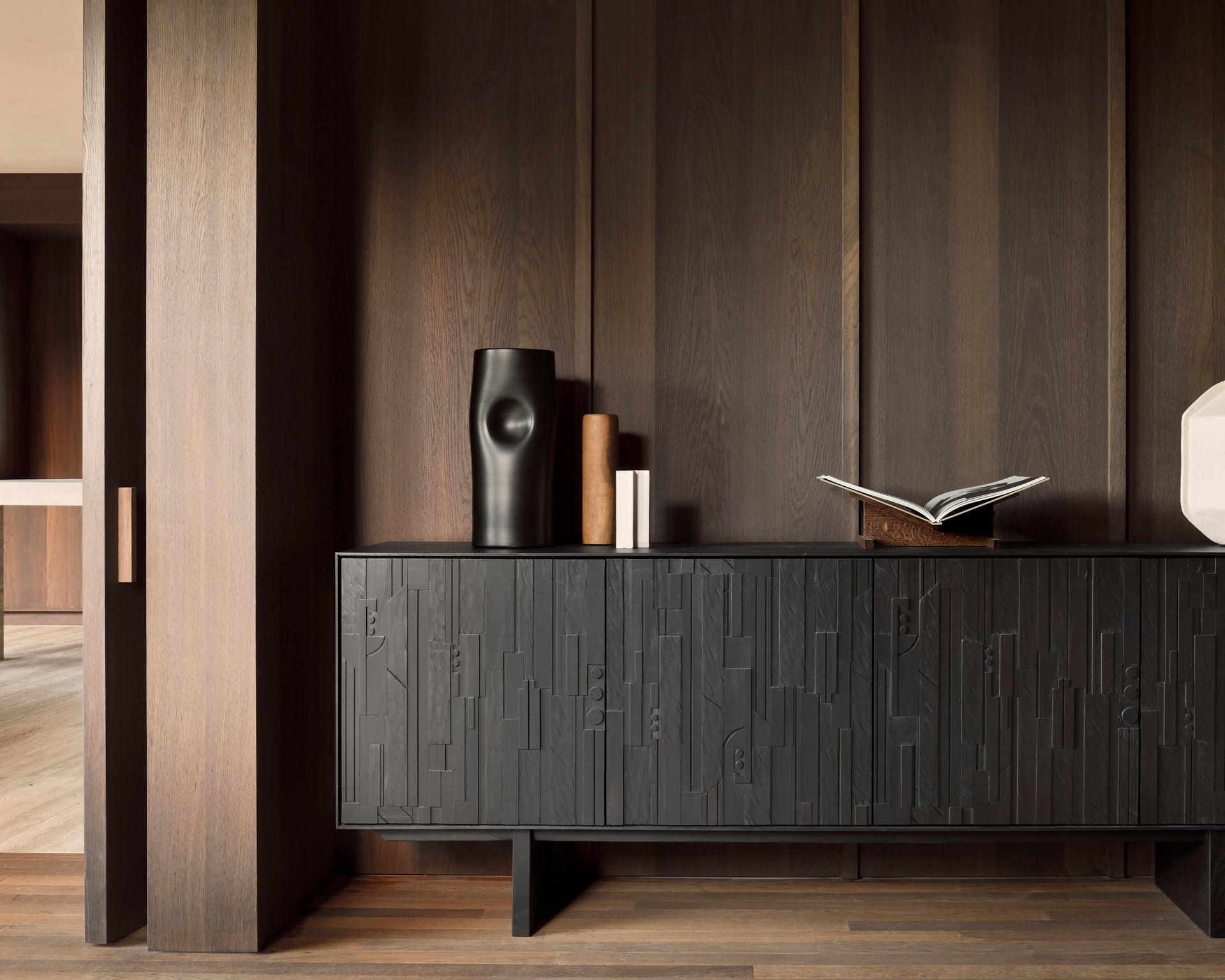 Mosaic sideboard - varnished teak - off black - 4 doors White Cliff Studio Sideboard