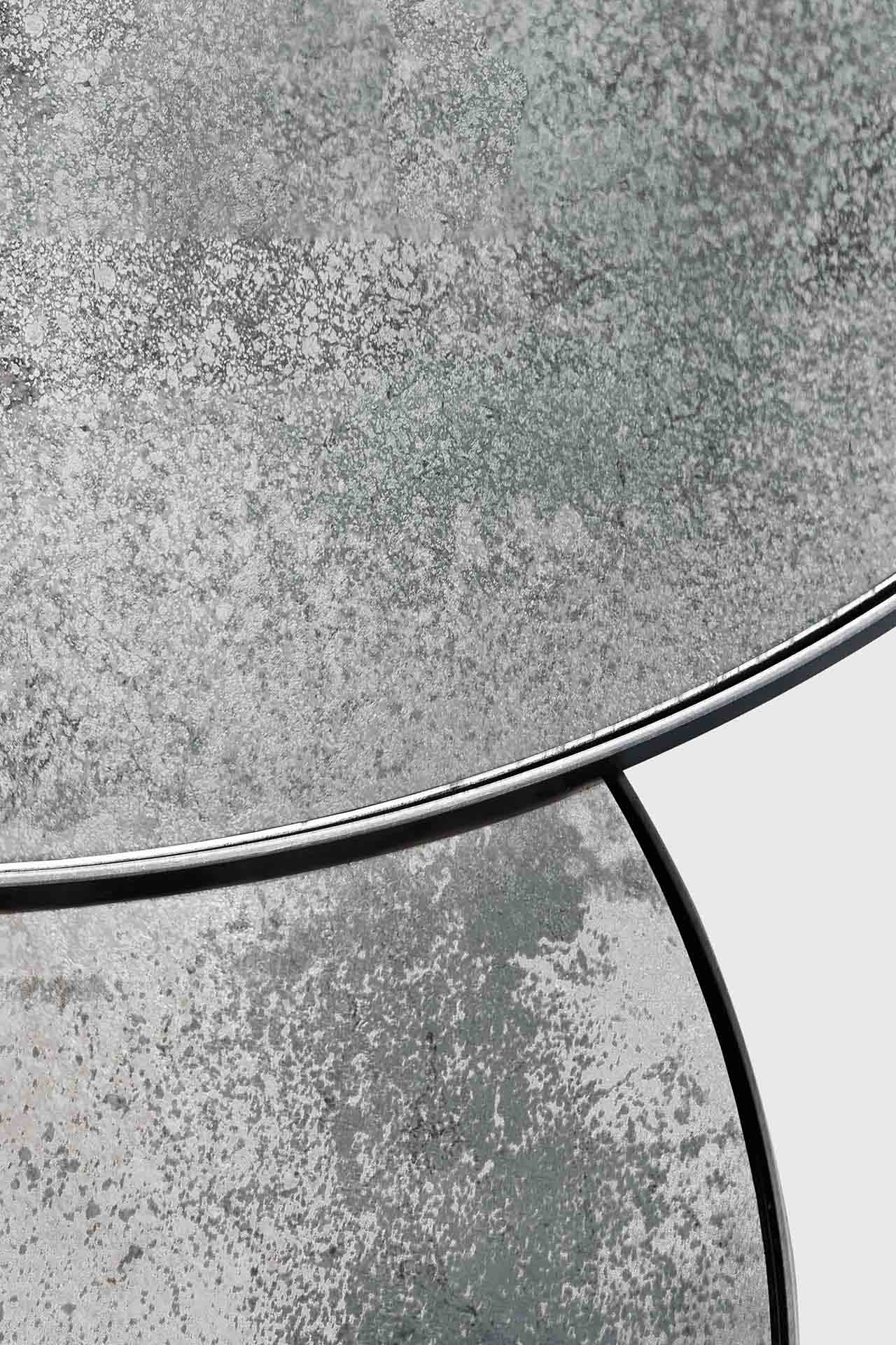 Nesting coffee table - Clear - round - set of 2 White Cliff Studio COFFEE TABLE