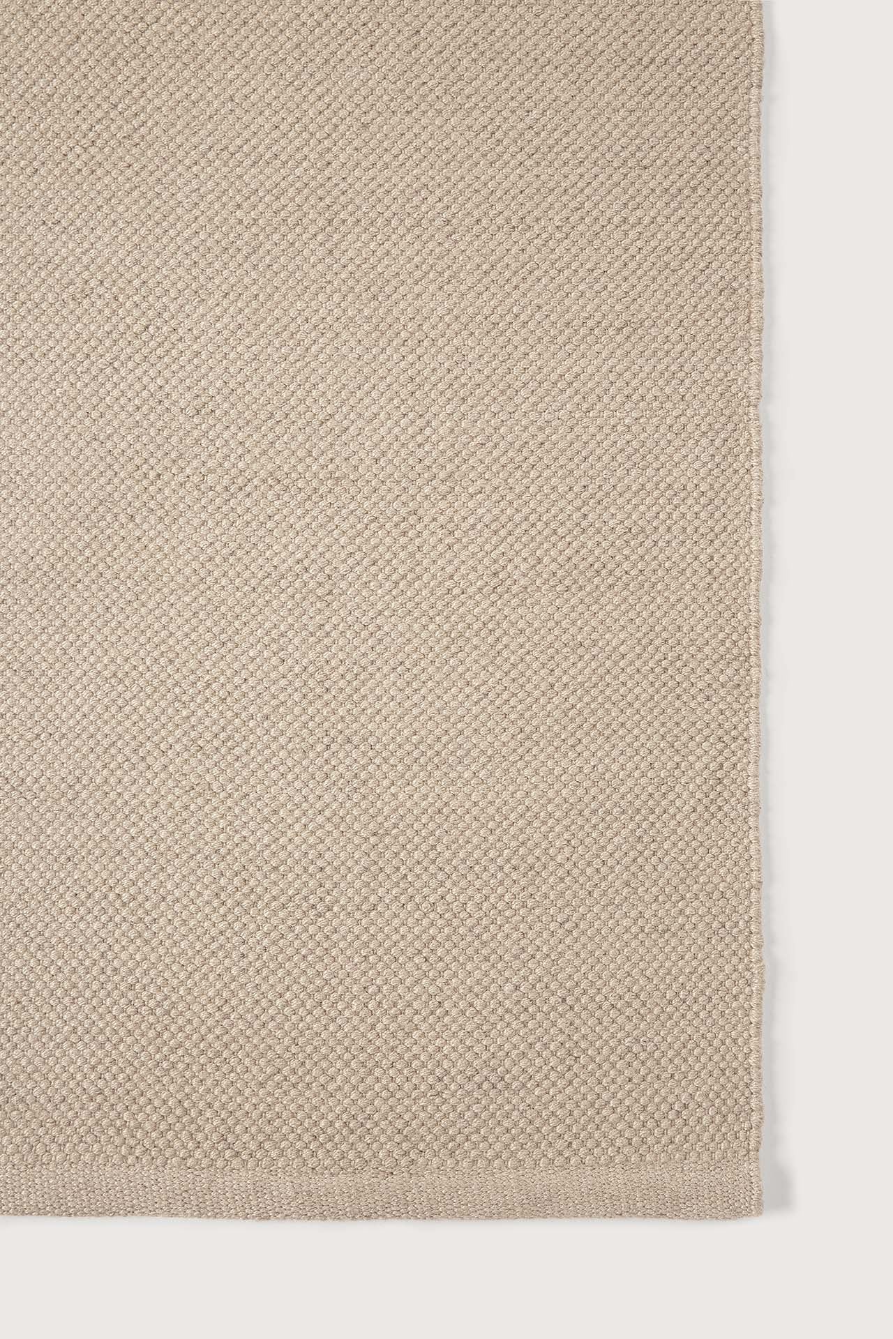 Nomad indoor/outdoor rug - Oat White Cliff Studio Rugs