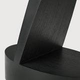 Oblic side table - varnished teak - black - round White Cliff Studio Side Table