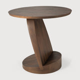 Oblic side table - varnished teak - brown - round White Cliff Studio Side Table