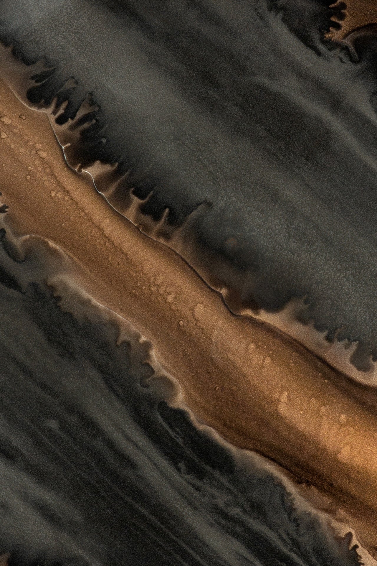 Organic tray - glass - Bronze - round - L White Cliff Studio Trays