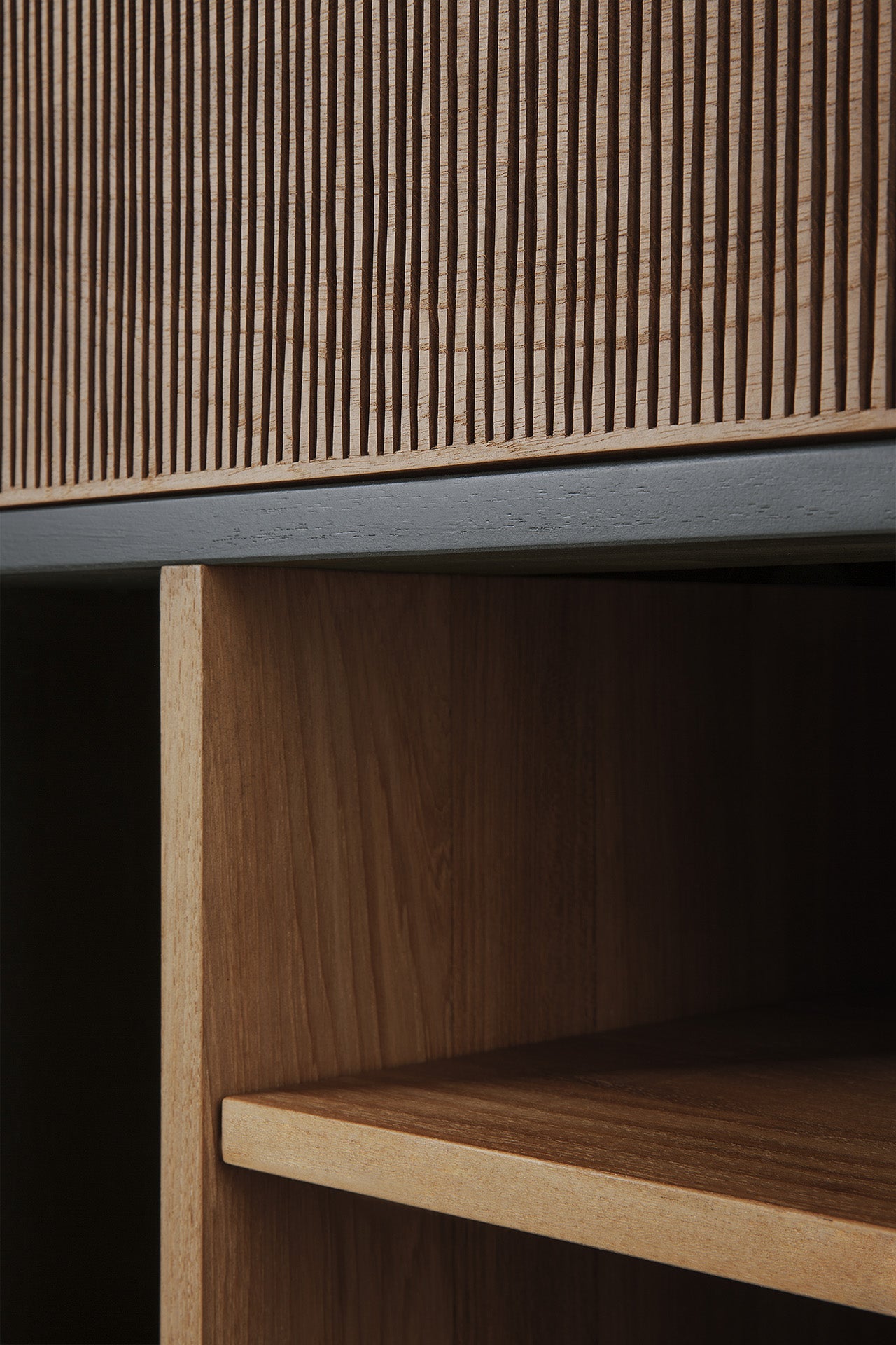 Oscar drawer unit - varnished teak - black - 1 drawer - with keylock White Cliff Studio Office Storage Drawers