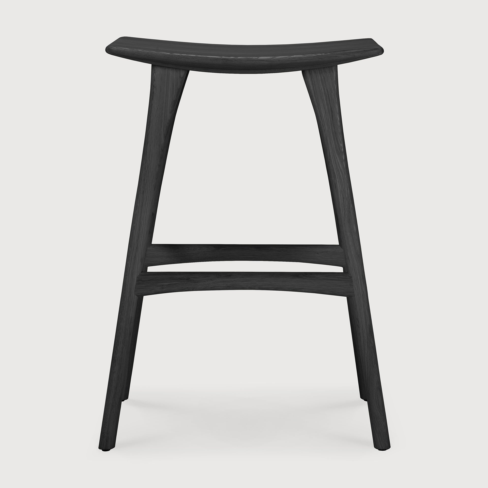 Osso bar stool - varnished oak - black White Cliff Studio Bar Stool