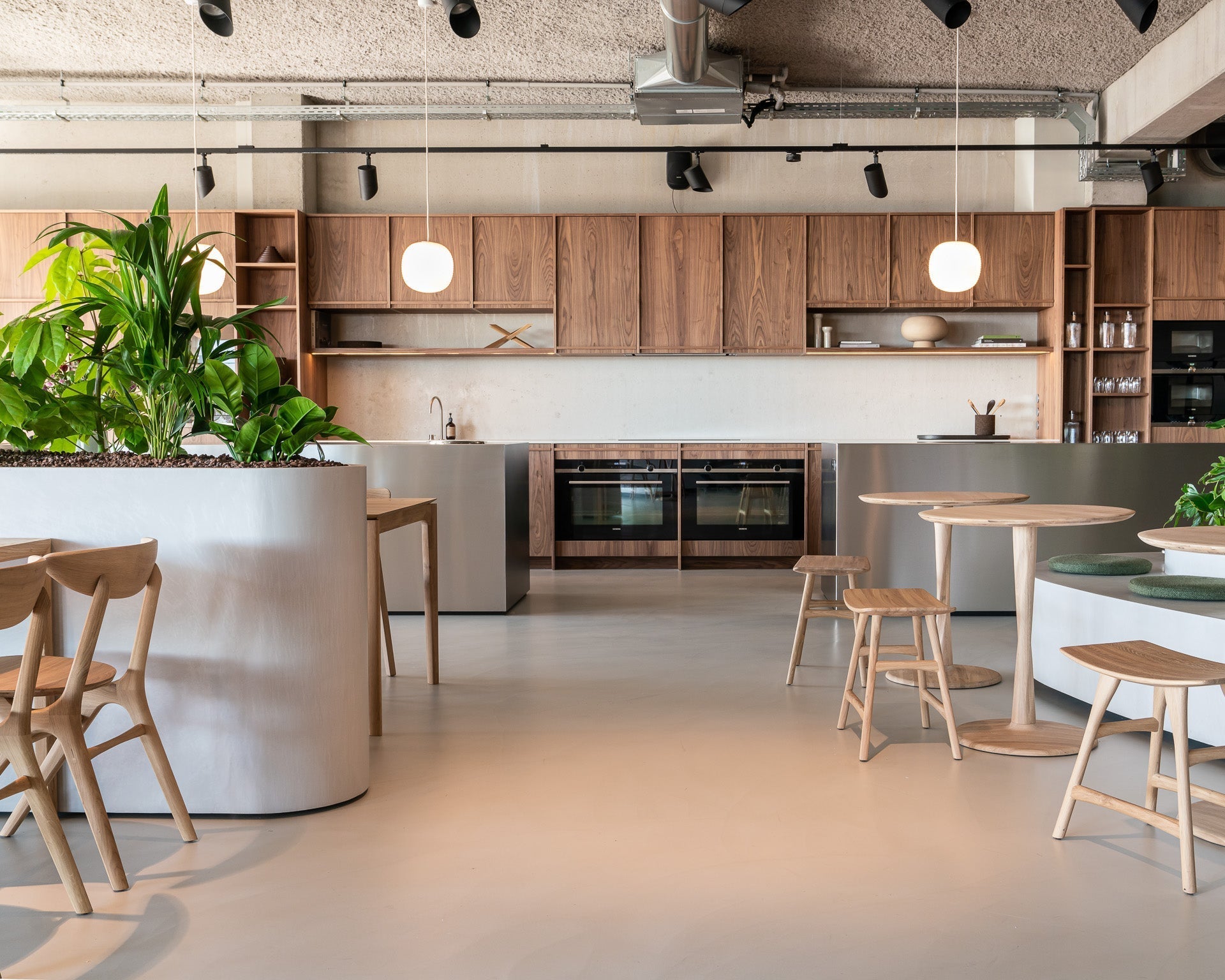 Osso Counter Stool White Cliff Studio Counter Stools