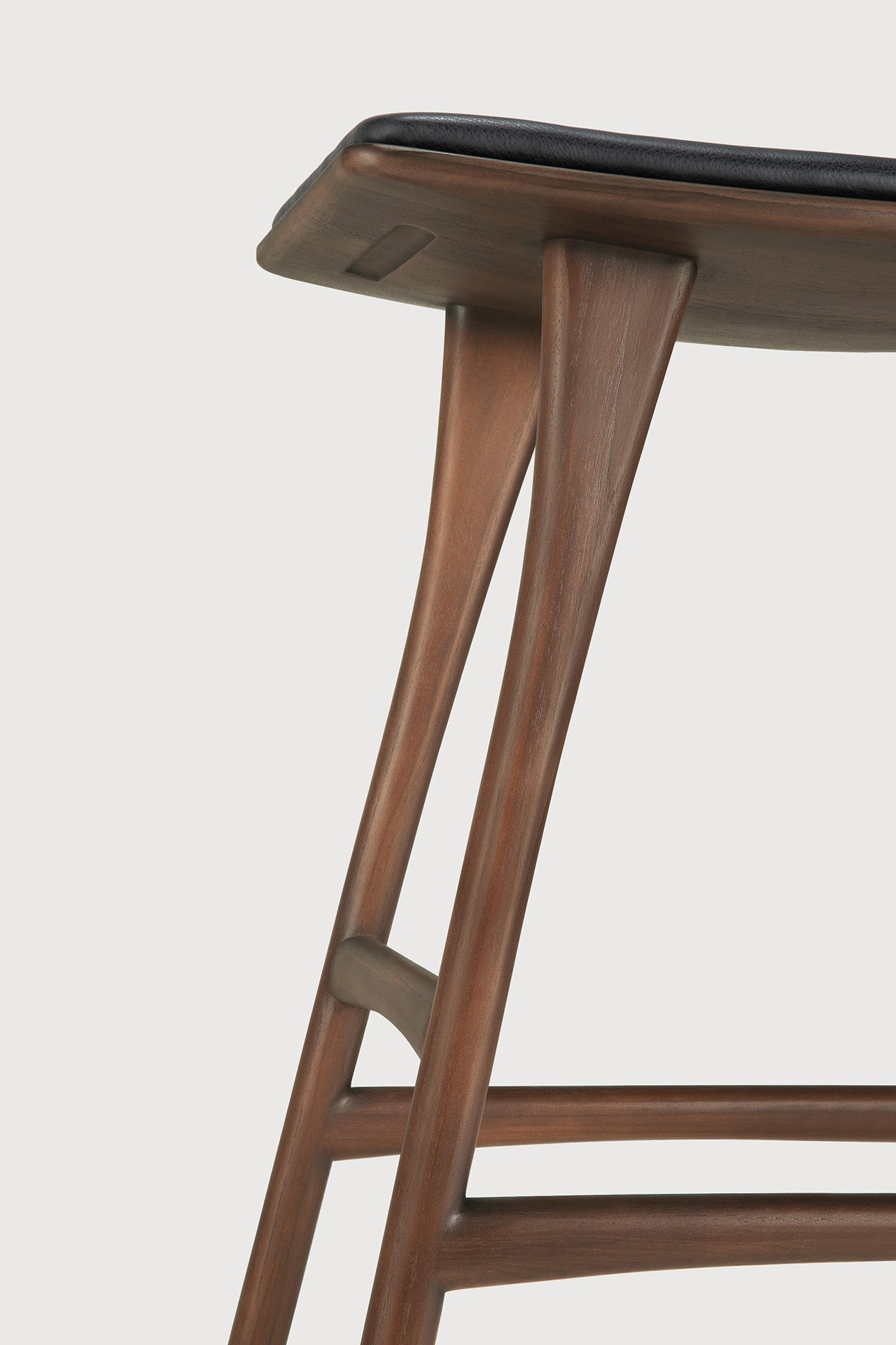 Osso counter stool - varnished teak - brown - Black leather White Cliff Studio Counter Stool