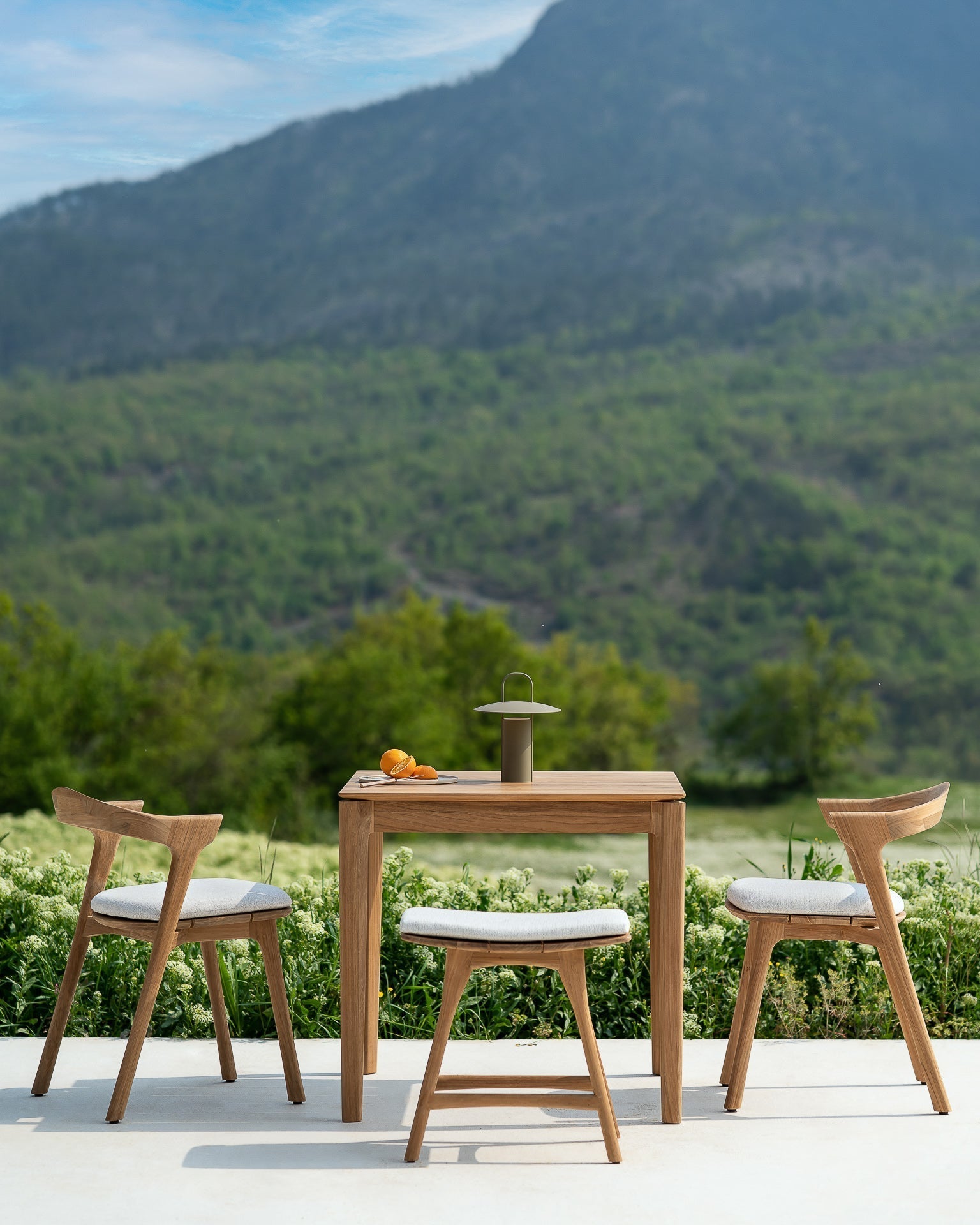 Osso Outdoor Stool White Cliff Studio Outdoor Stool