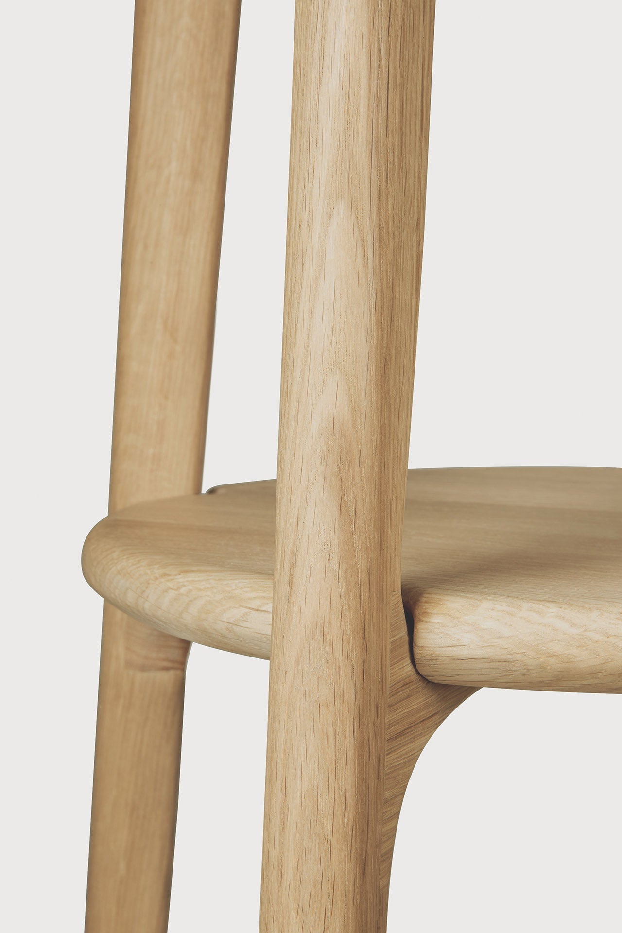 PI Coat Stand White Cliff Studio Coat Trees