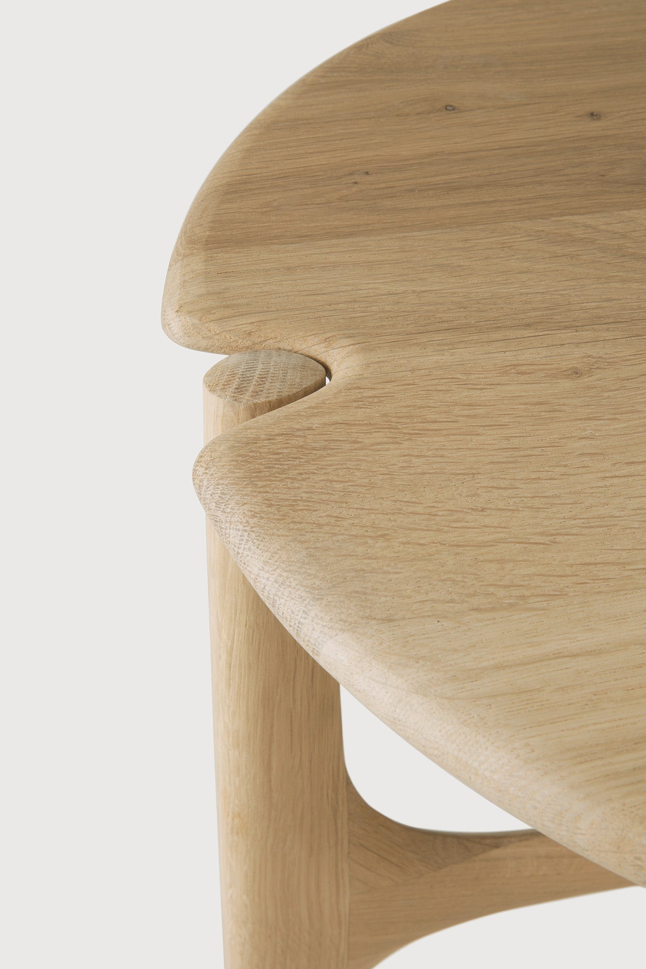 PI side table - oak - round White Cliff Studio Side Table