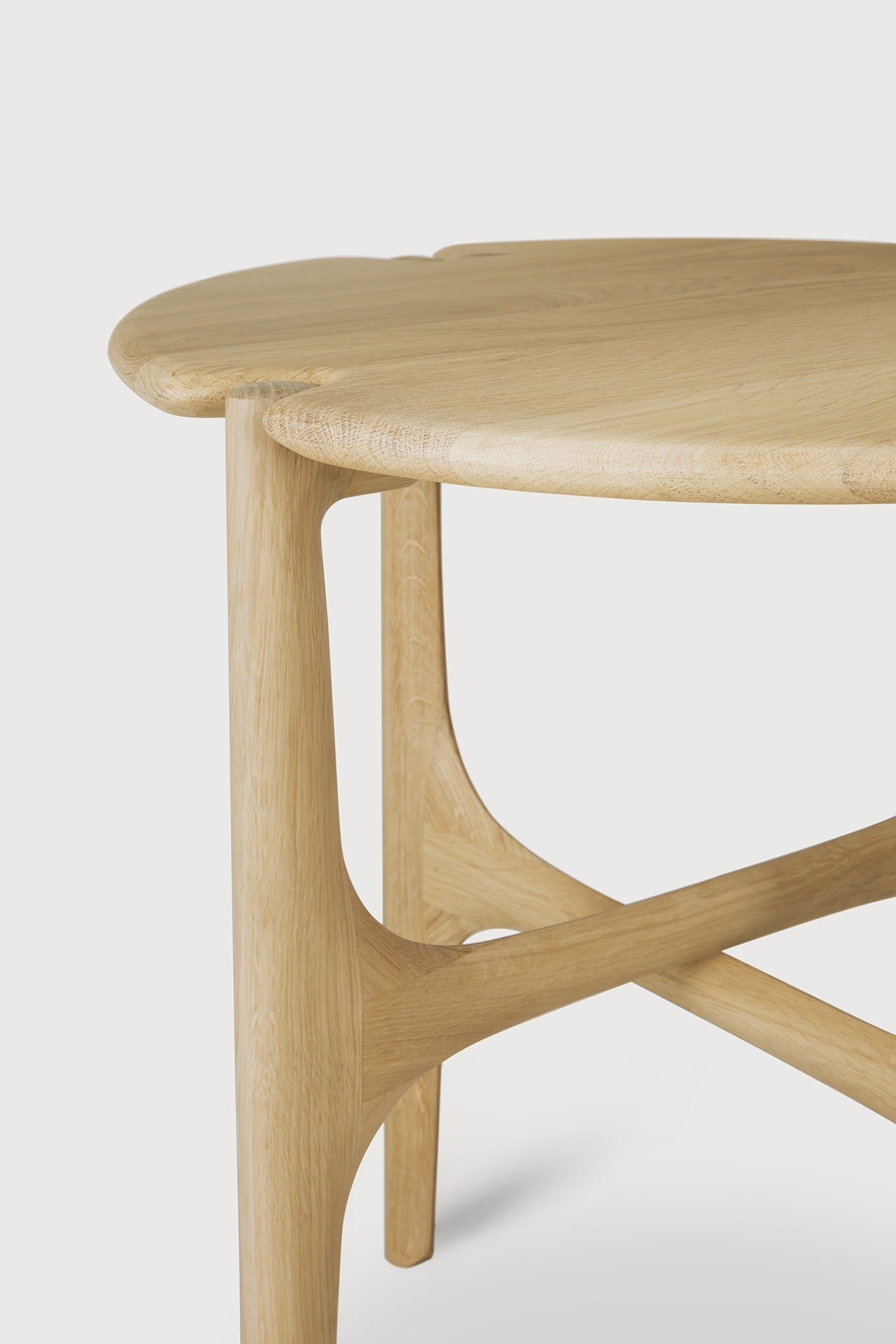 PI side table - oak - round White Cliff Studio Side Table