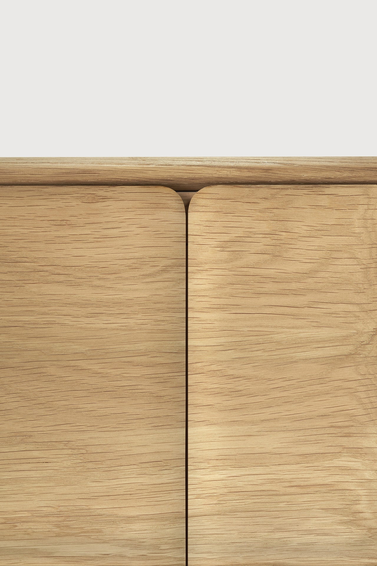 PI sideboard - oak - 2 doors White Cliff Studio Sideboard