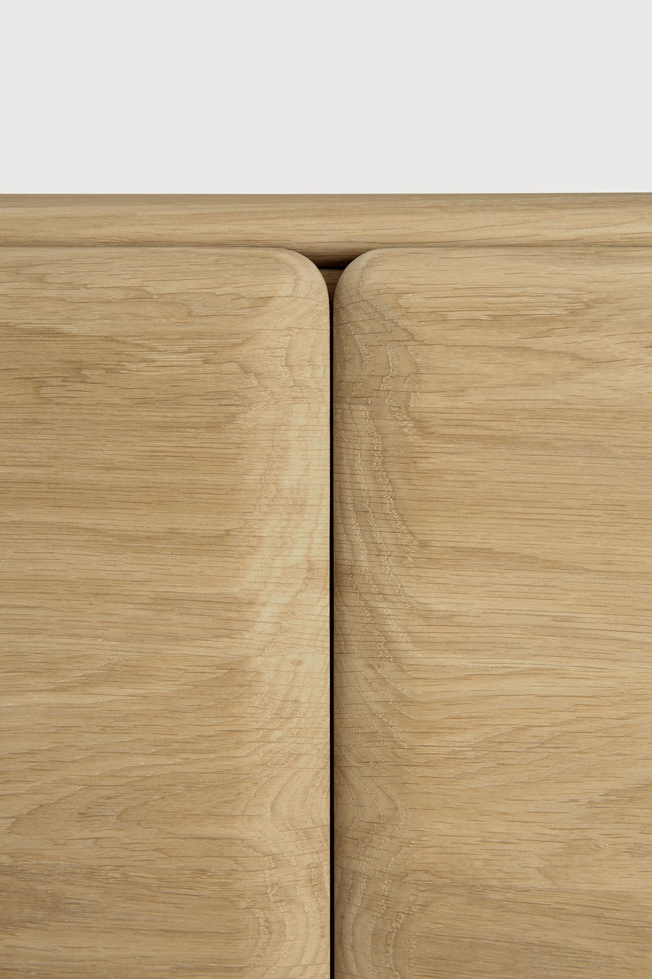 PI TV cupboard - oak - 1 flip - down door - 1 drawer White Cliff Studio Media Console