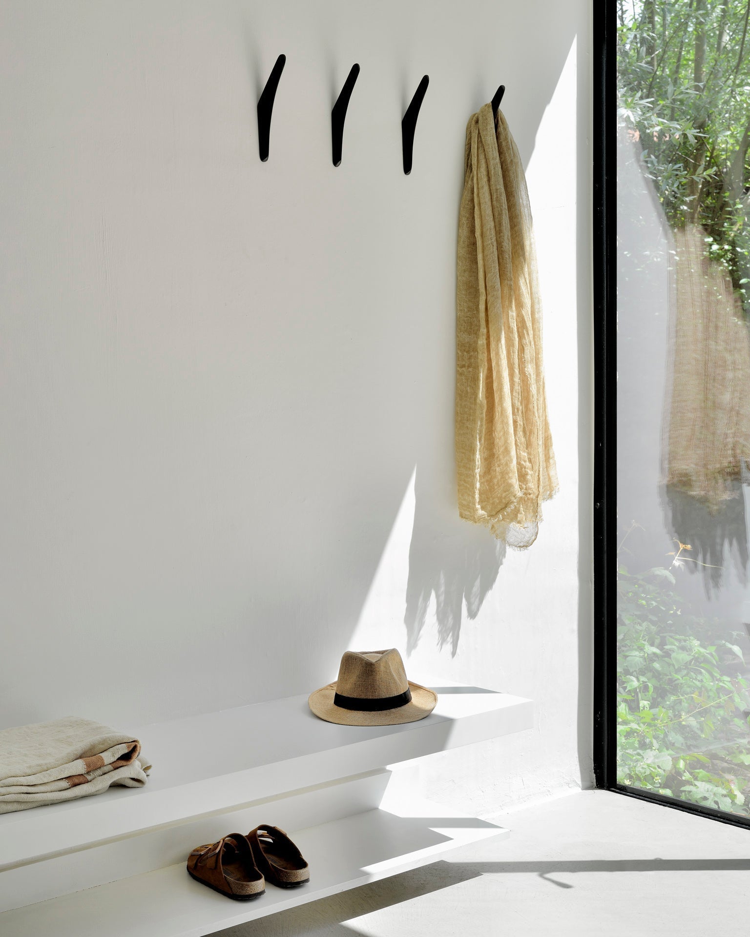 PI Wall Hanger White Cliff Studio Coat Hooks