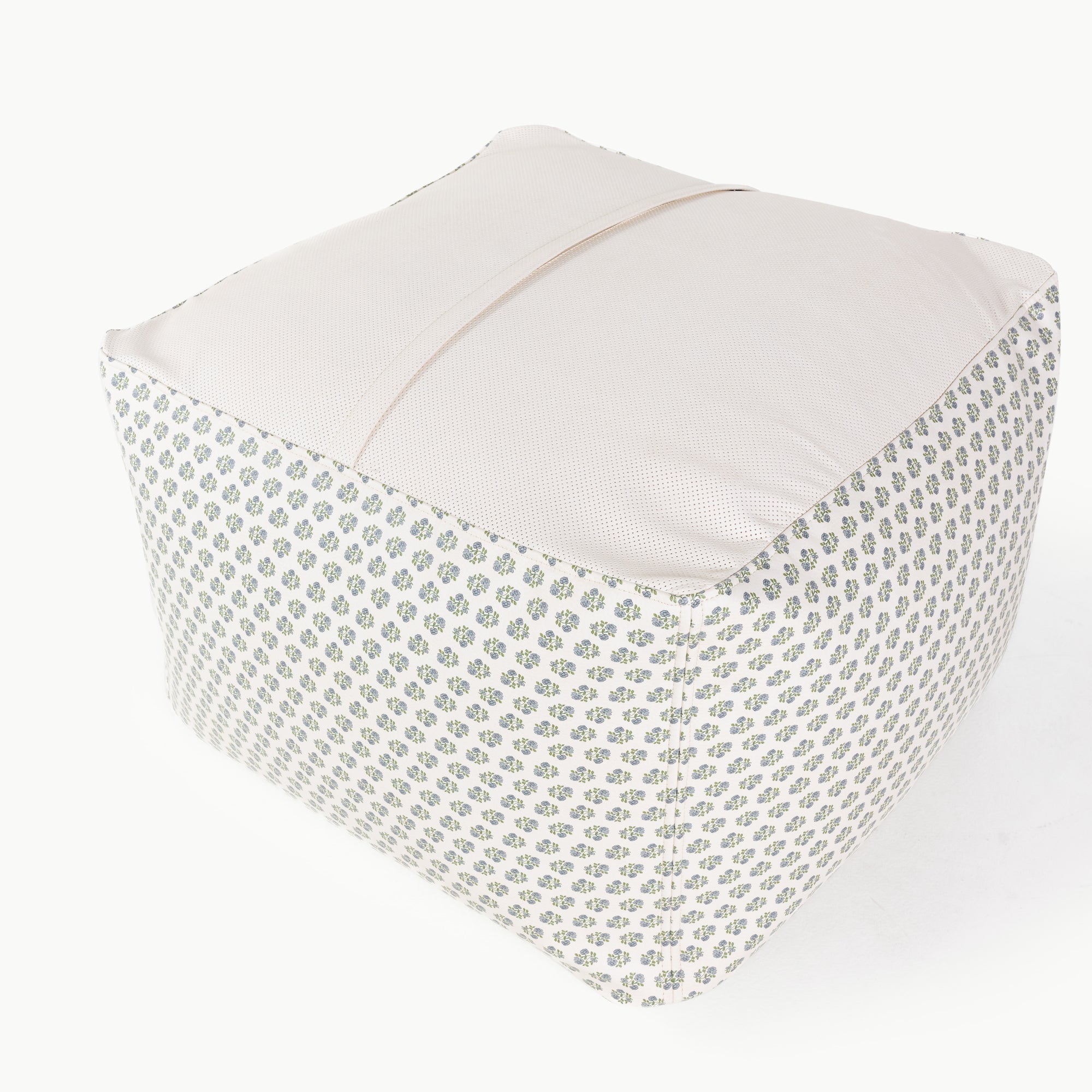 Pouf White Cliff Studio Pouf