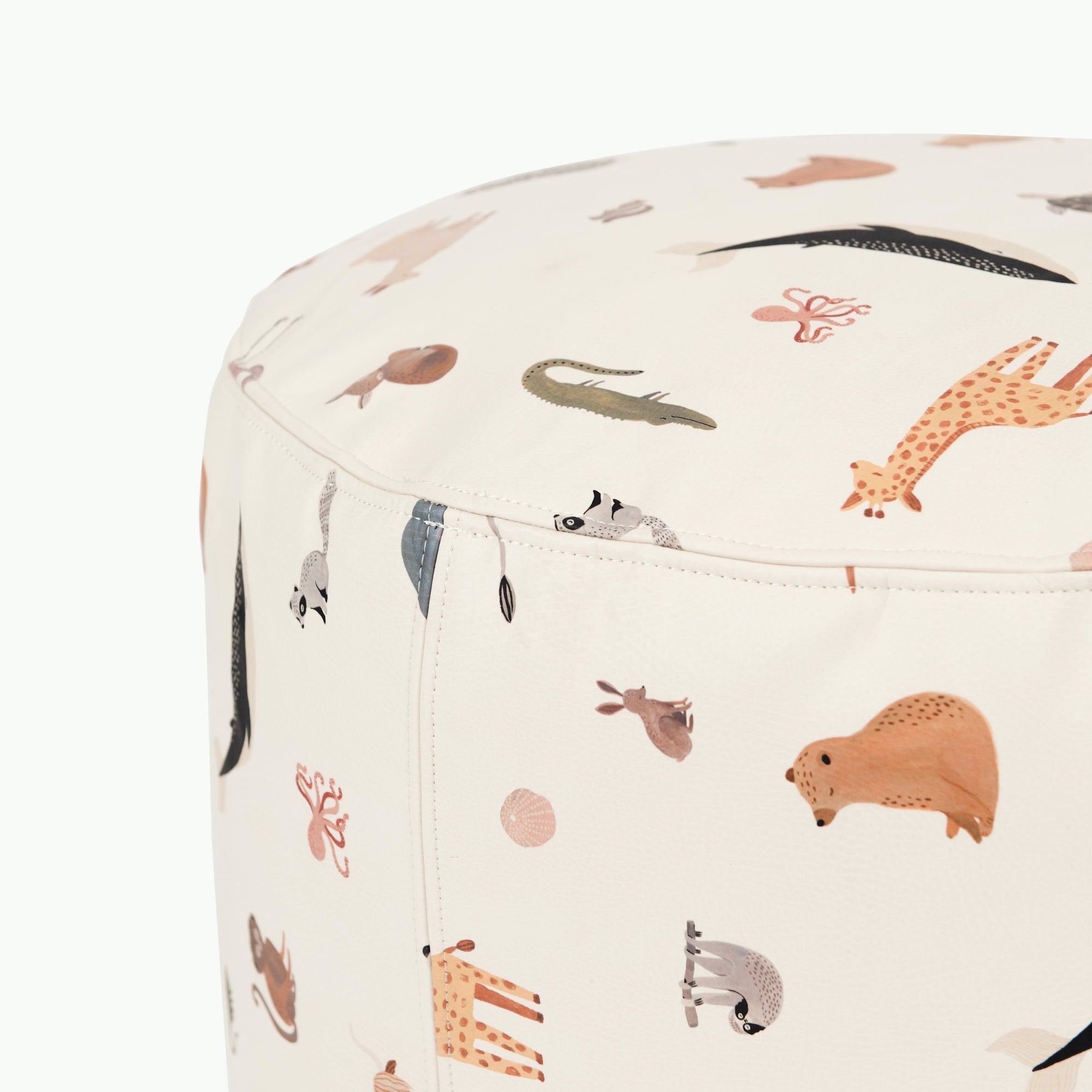 Pouf White Cliff Studio Pouf