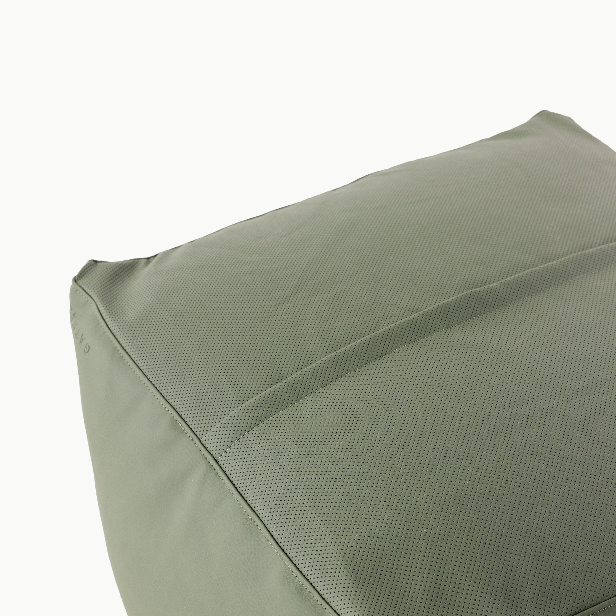 Pouf White Cliff Studio Pouf