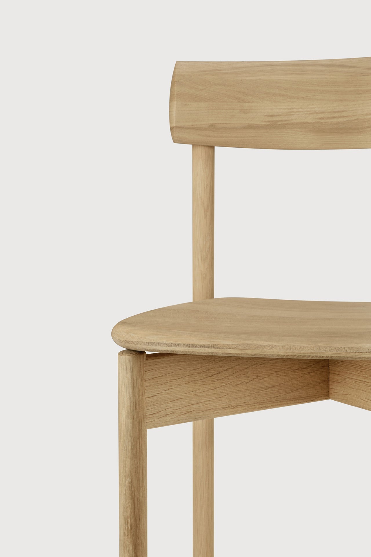 Risu dining chair - varnished oak White Cliff Studio Dining Chair