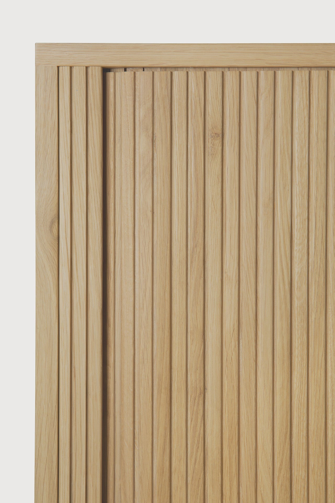 Roller Max sideboard - oak - 2 doors White Cliff Studio Sideboard