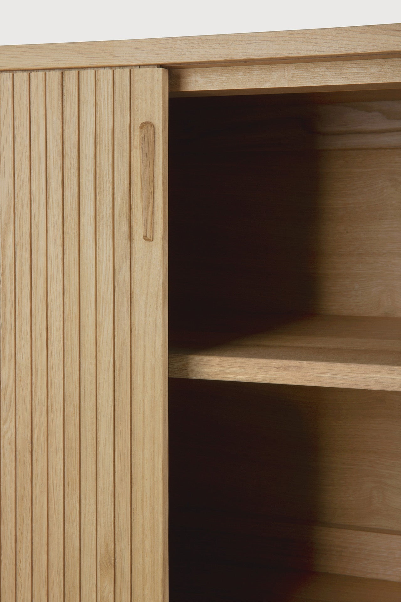 Roller Max sideboard - oak - 2 doors White Cliff Studio Sideboard