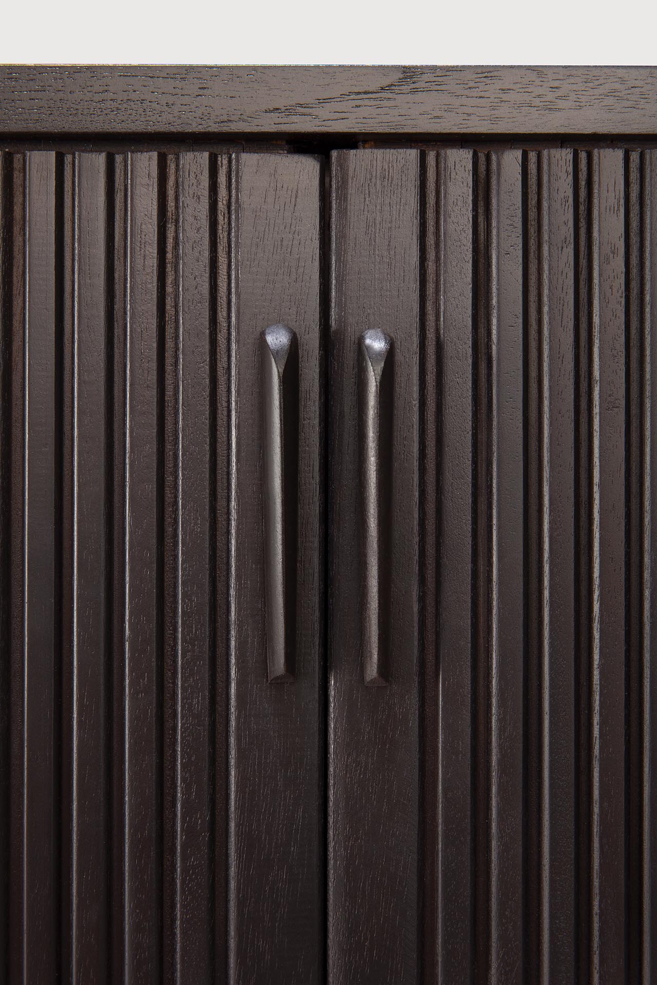 Roller Max sideboard - varnished teak - off black - 2 sliding doors White Cliff Studio Sideboard