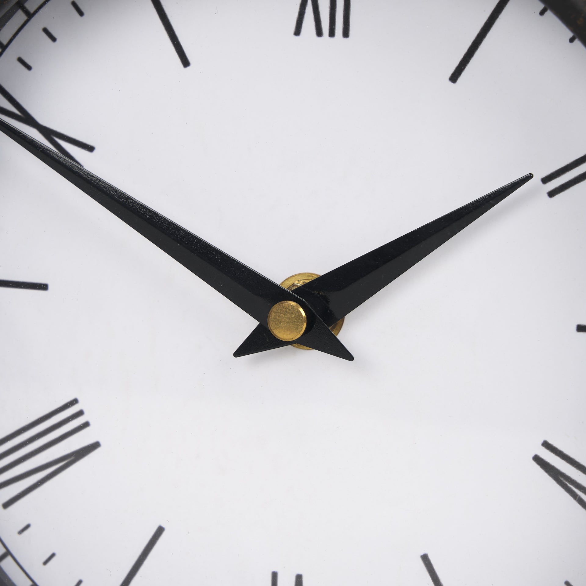 Ryan Table Clock