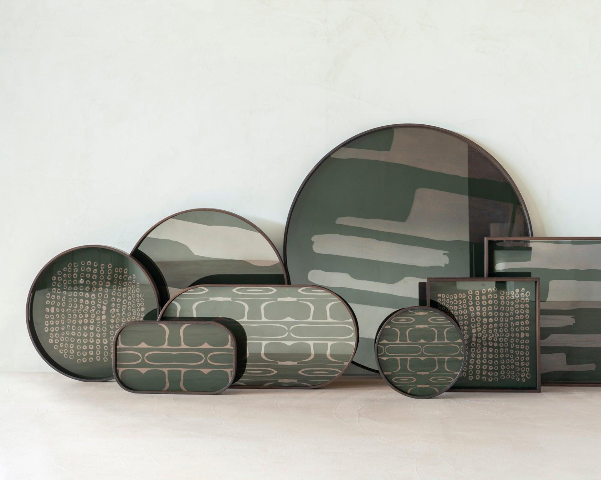 Second Nature valet tray - Moss - glass - rectangular White Cliff Studio Trays