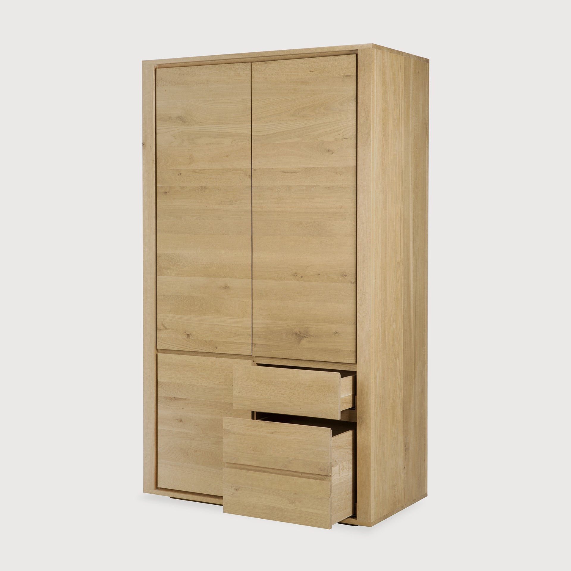 Shadow dresser - oak - 3 doors - 2 drawers White Cliff Studio DRESSERS & CHEST OF DRAWERS