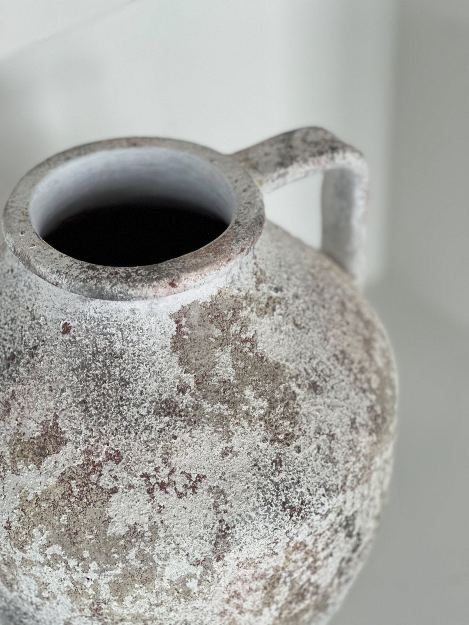 Siena Handmade Concrete Vase - Cream Minimalist 10" x 14"