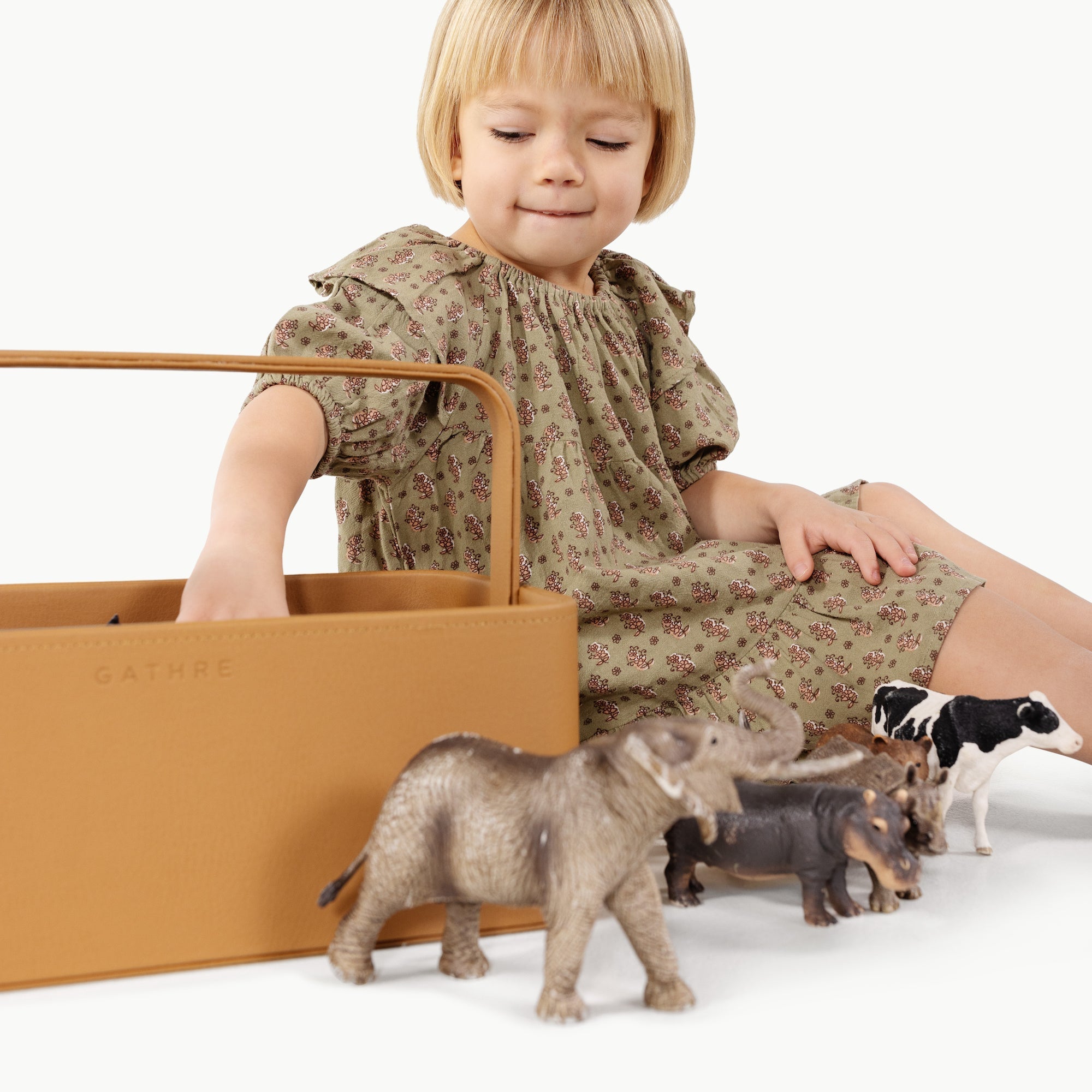 Small Caddy White Cliff Studio