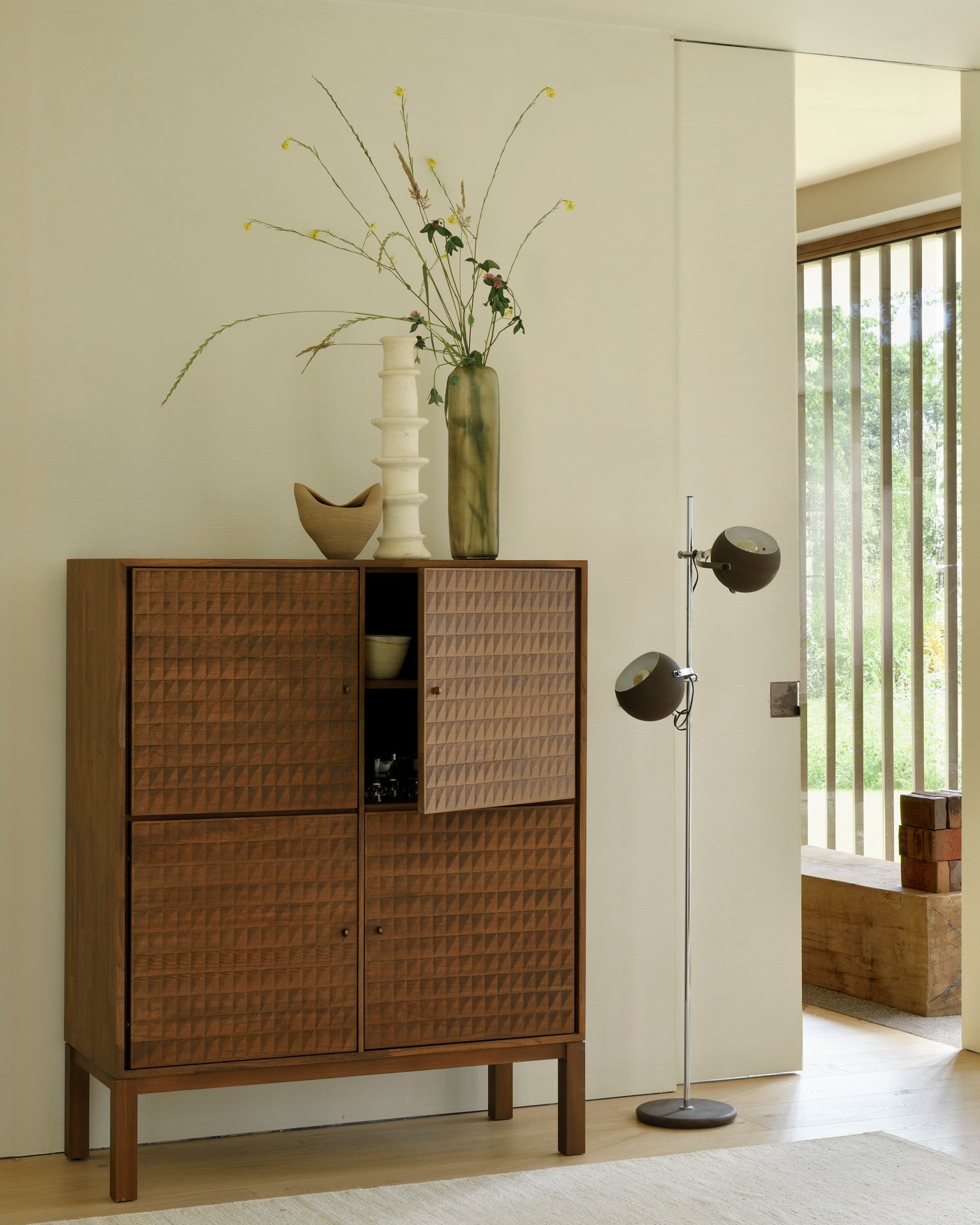 Sono cupboard - varnished teak - light brown - 4 doors White Cliff Studio Cab inet