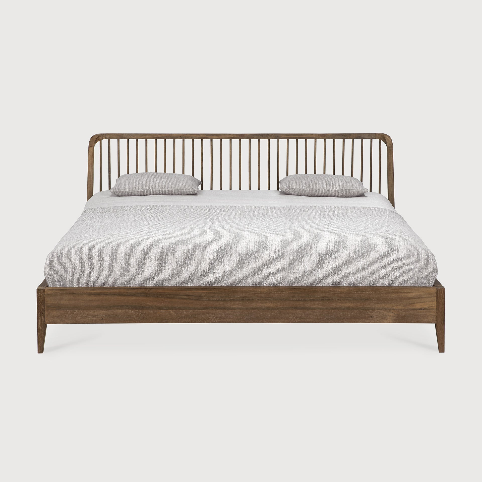 Spindle bed - reclaimed teak - US King - with slats White Cliff Studio King Bed Frame