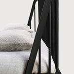 Spindle bed - varnished oak - black - US King - with slats White Cliff Studio King Bed Frame