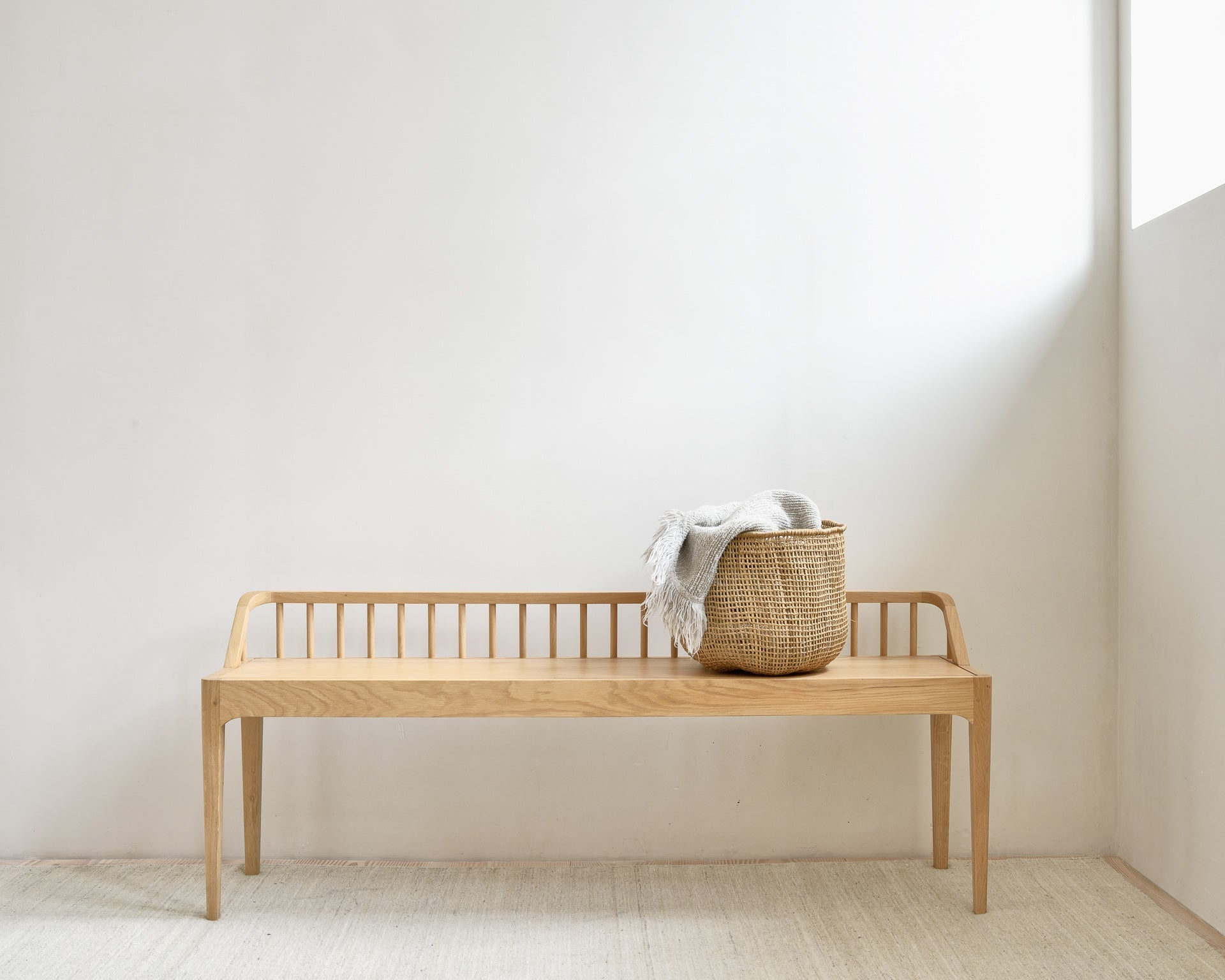 Spindle bench  - oak White Cliff Studio Bench / Dining Bench