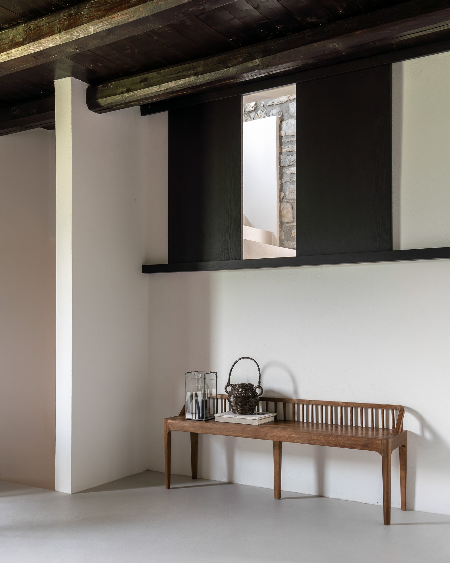 Spindle bench - reclaimed teak White Cliff Studio Bench / Dining Bench