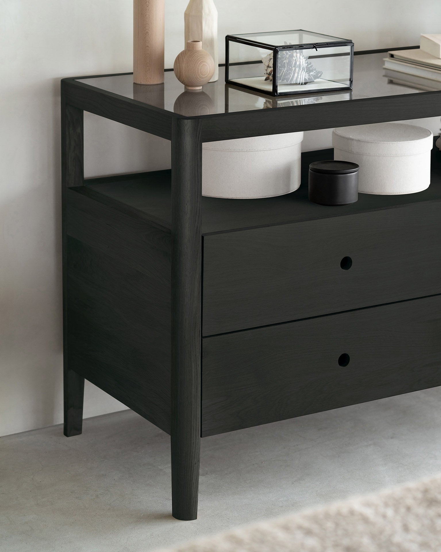 Spindle dresser - varnished oak - black - 4 drawers White Cliff Studio DRESSERS & CHEST OF DRAWERS