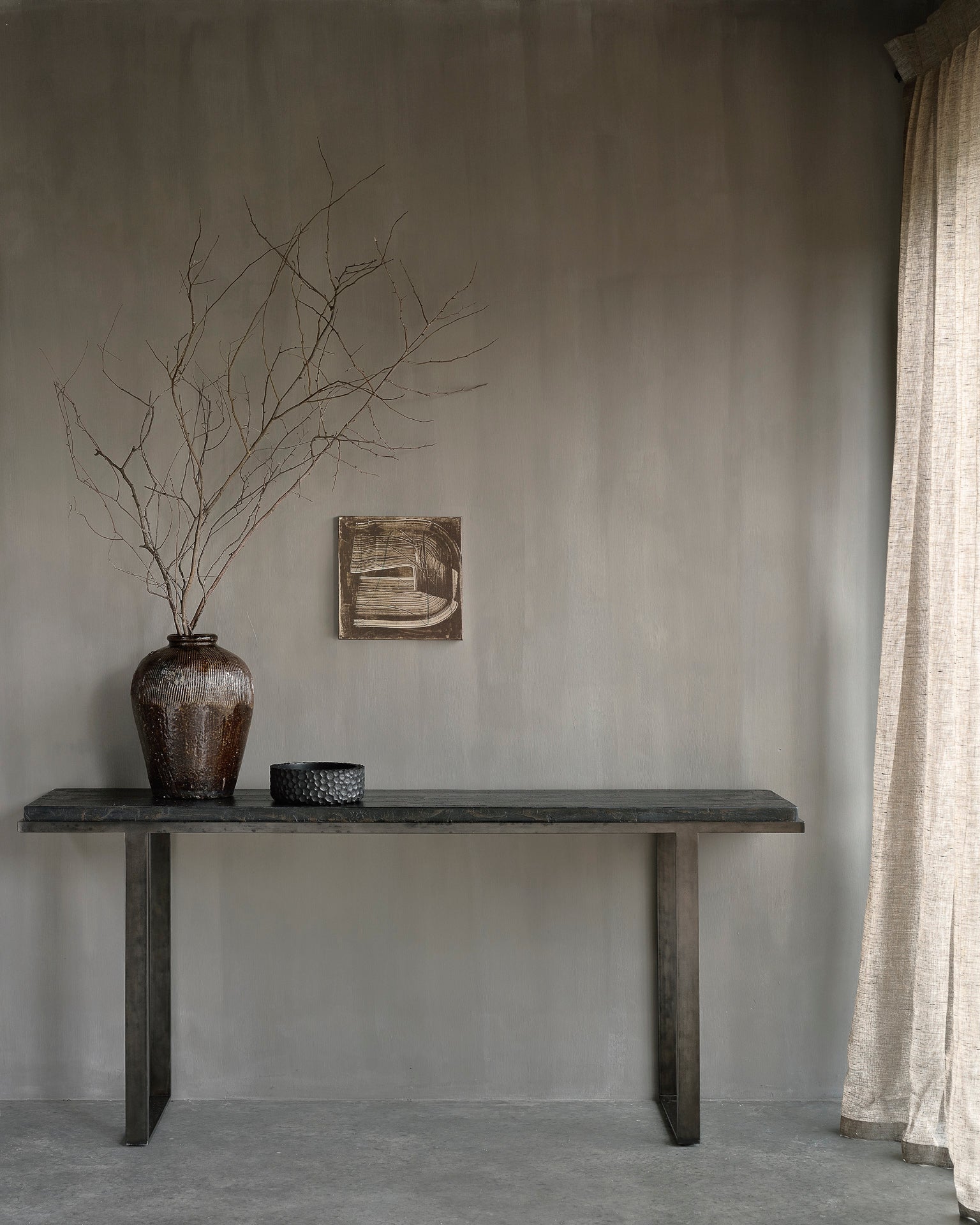 Stability console - varnished Minerals - Umber White Cliff Studio Console Table