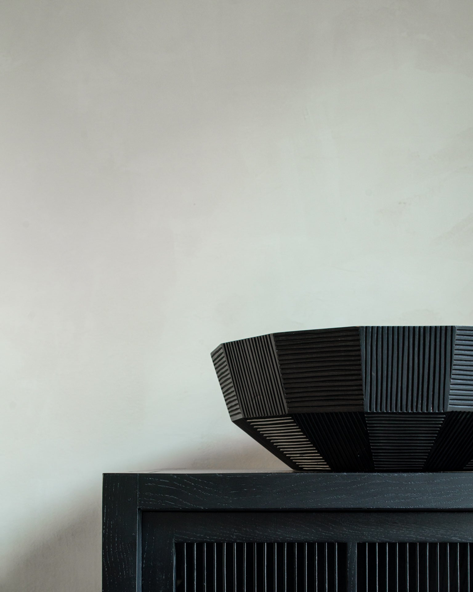 Striped bowl - varnished mahogany - black White Cliff Studio Decorative Bowls