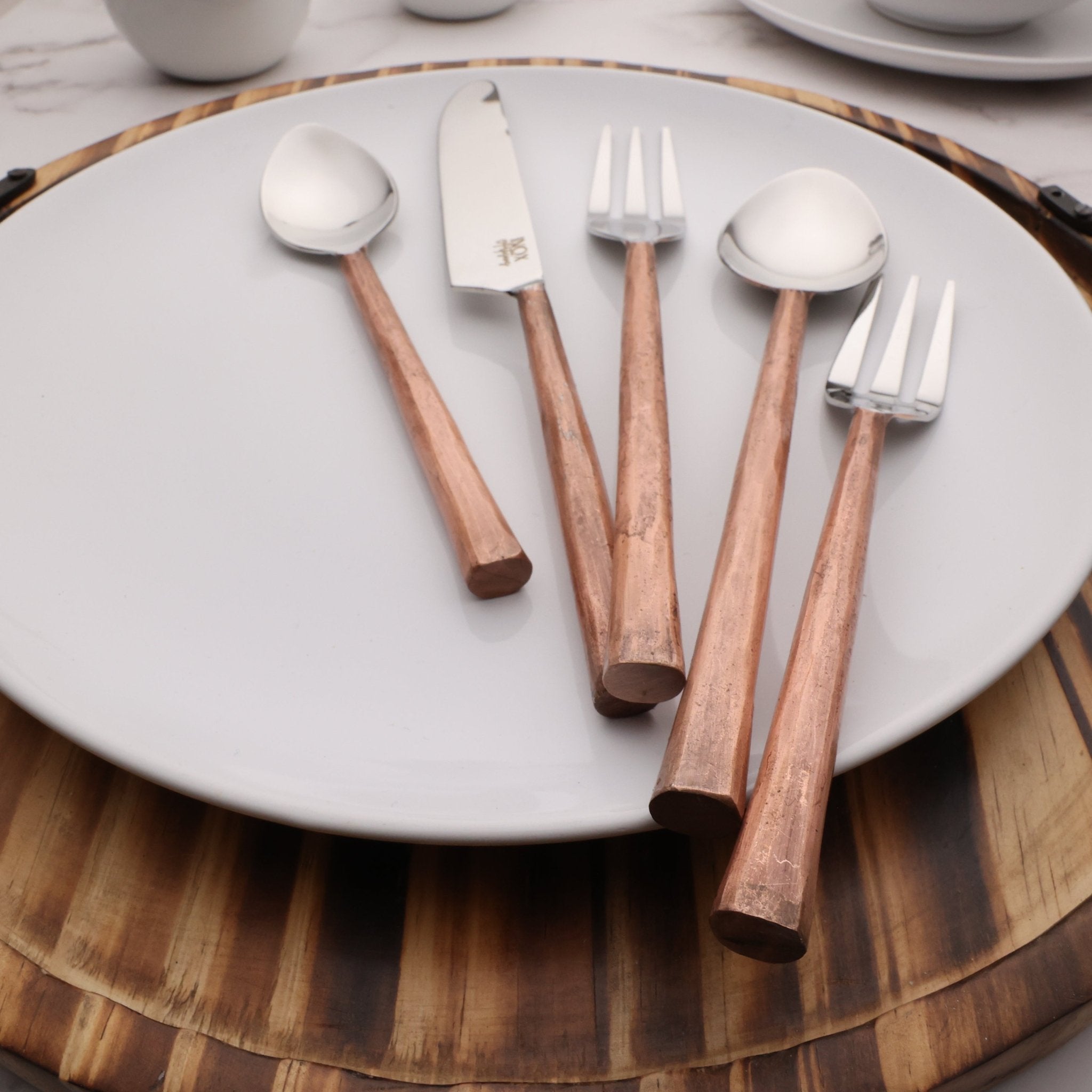 Sundance Flatware, 5-Pc. Place Setting White Cliff Studio Flatware