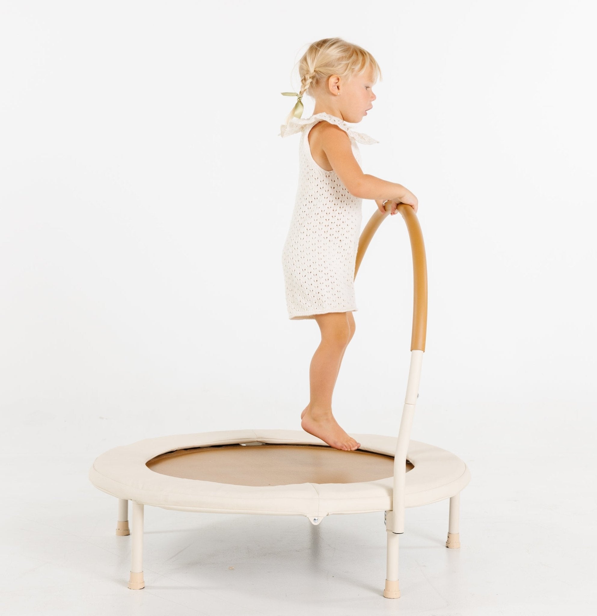 Trampoline White Cliff Studio