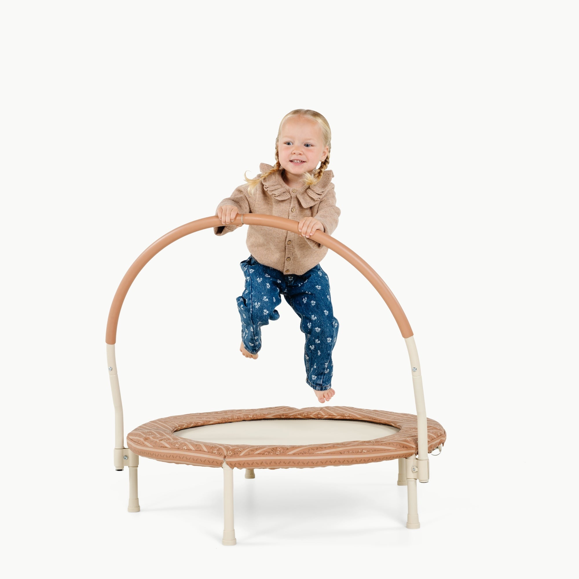 Trampoline White Cliff Studio