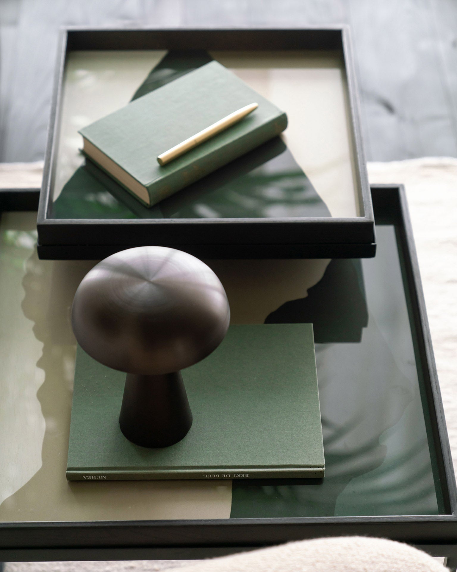 Tray coffee table set - varnished wood - black - square - S/L - trays not included White Cliff Studio COFFEE TABLE