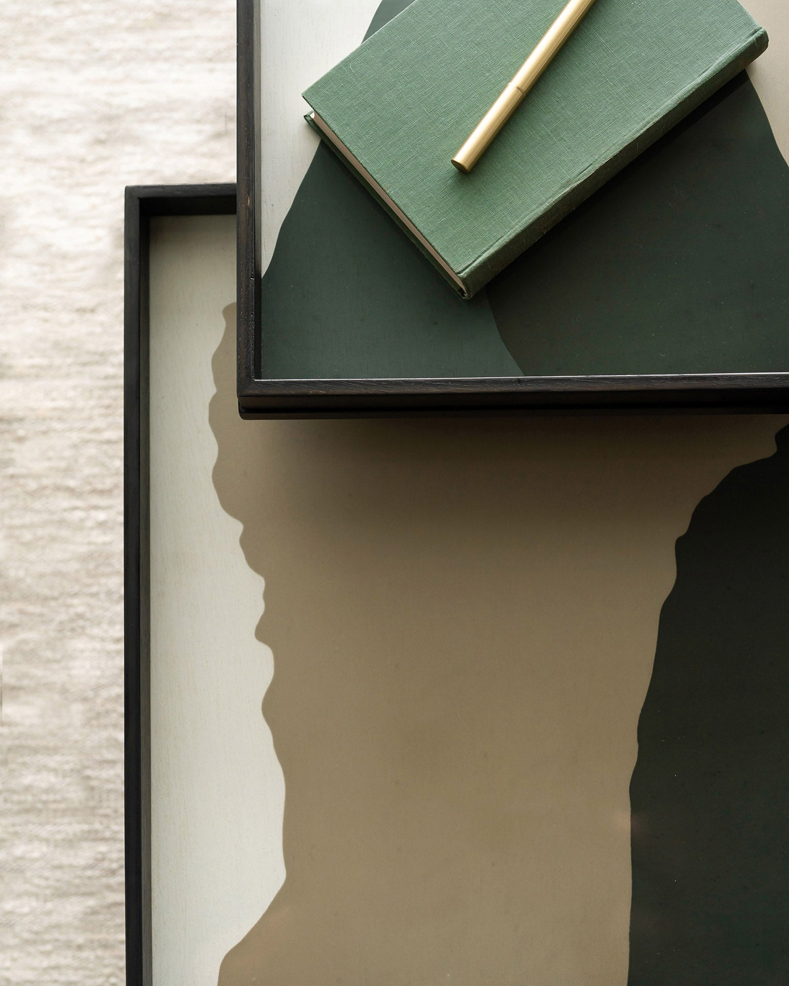 Tray coffee table set - varnished wood - black - square - S/L - trays not included White Cliff Studio COFFEE TABLE