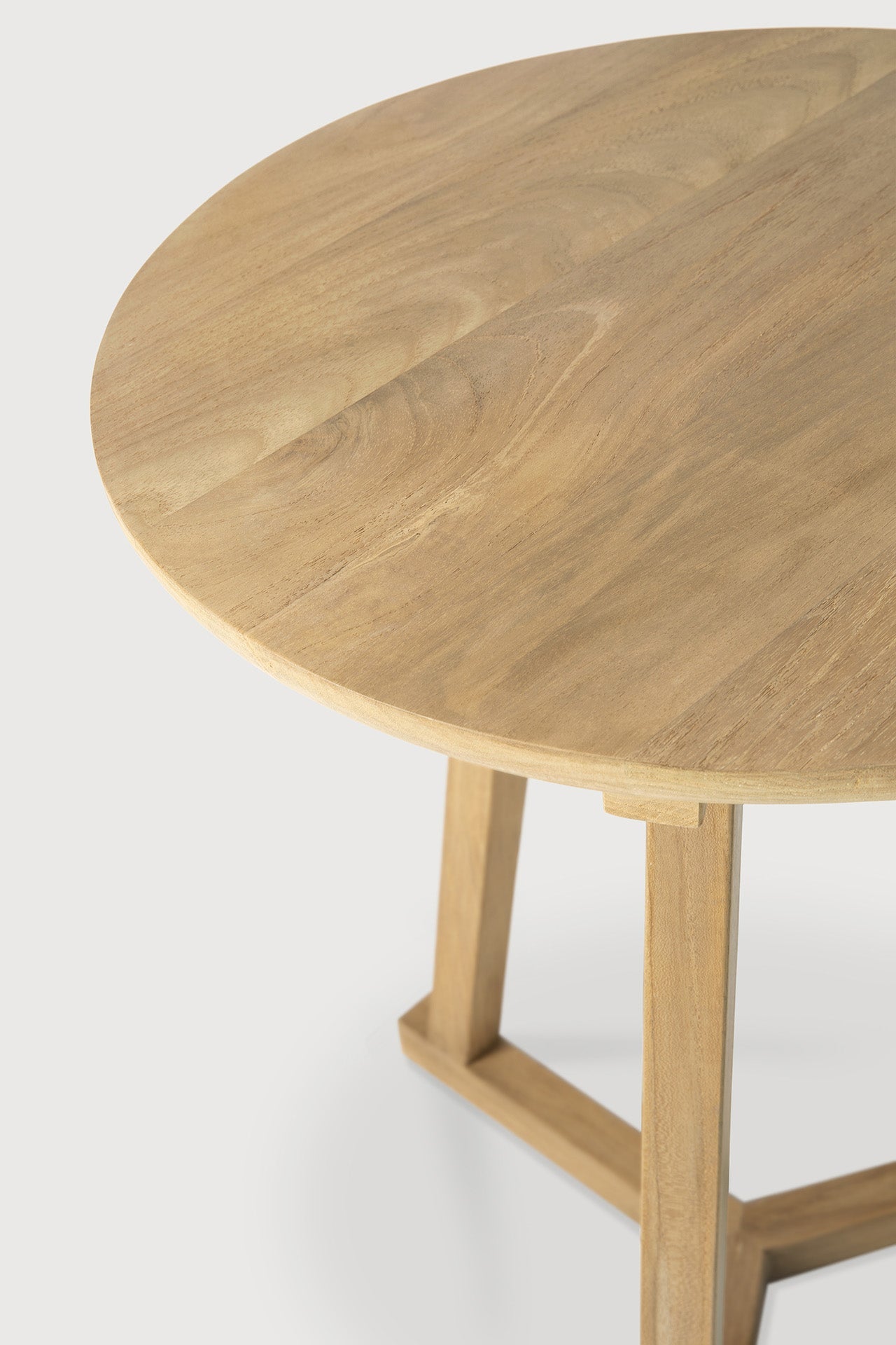 Tripod side table - varnished oak - round White Cliff Studio Side Table