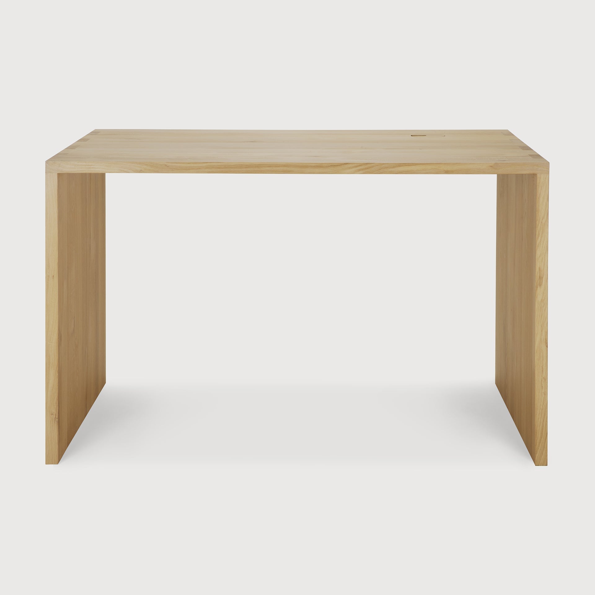 U desk - varnished oak - rectangular - with cable management White Cliff Studio Desk