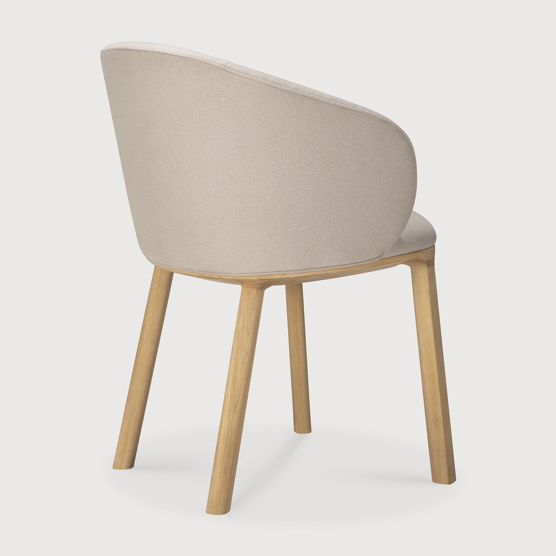 Unda dining chair - varnished oak - Salt fabric White Cliff Studio Dining Chair