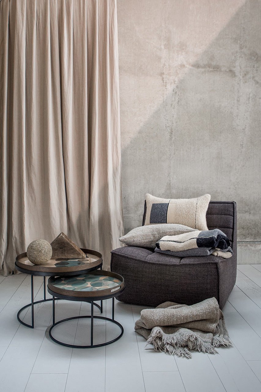 Urban throw White Cliff Studio Throw Blanket