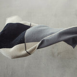 Urban throw White Cliff Studio Throw Blanket